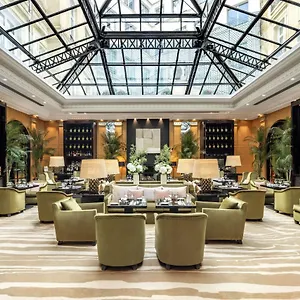 Hyatt Madeleine Отель