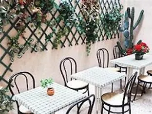 Hotel Cactus Paris