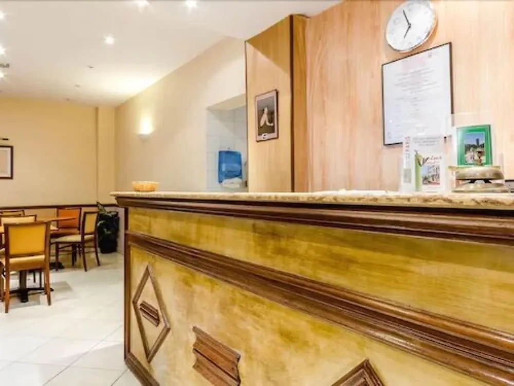 Hotel Cactus Paris