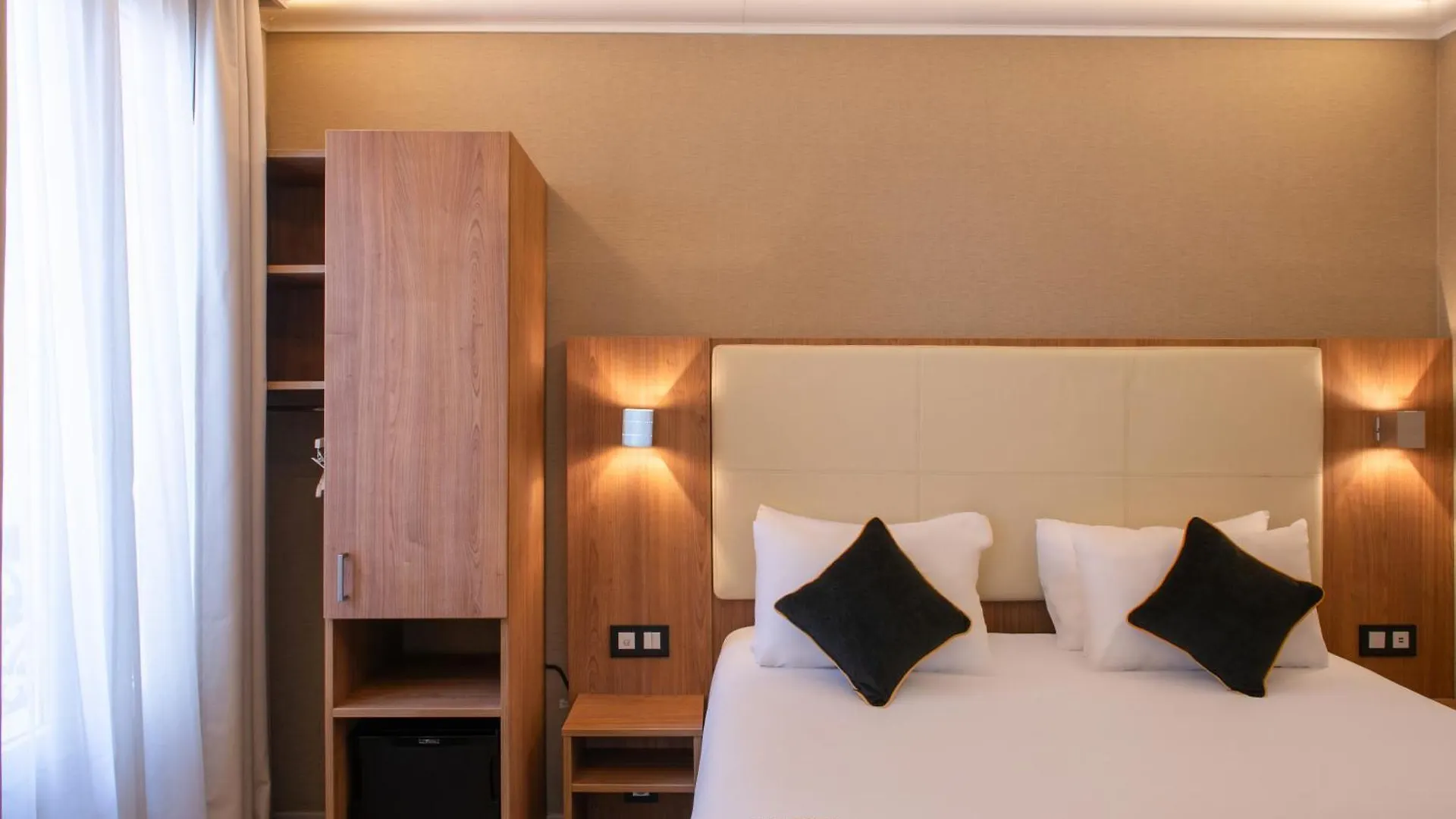 Hotel Cactus Paris