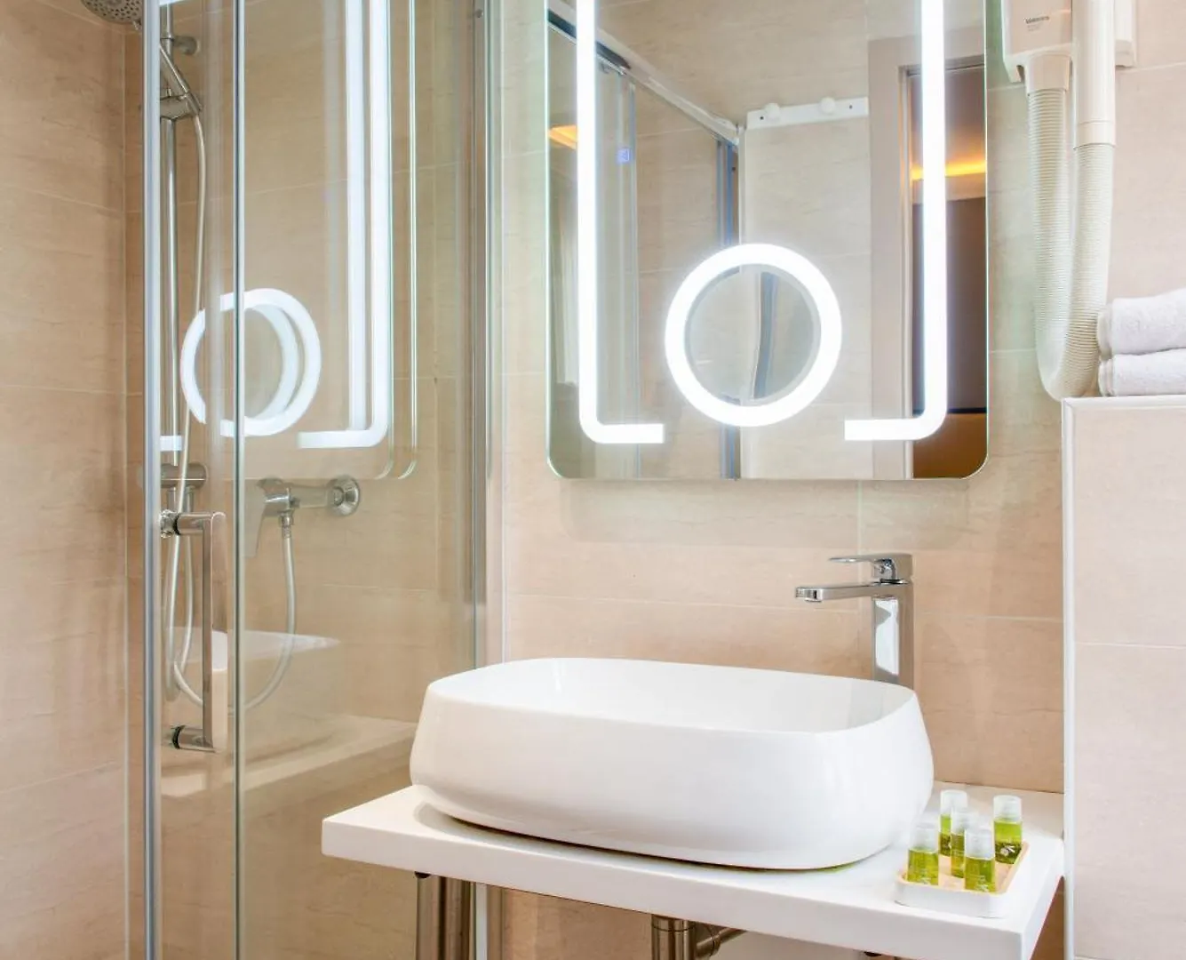 Hotel Cactus Parigi